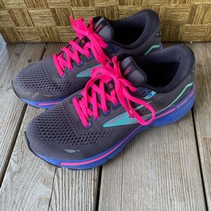 Brooks Women's Ghost 15 Athletic Running Shoe- Black, Pink, Blue